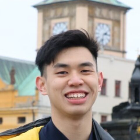 Ventus smiling in a camo jacket